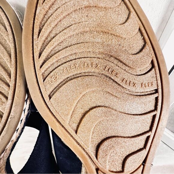 Bella Vita Wedge Espadrille Sandal Size 12 - Picture 3 of 12